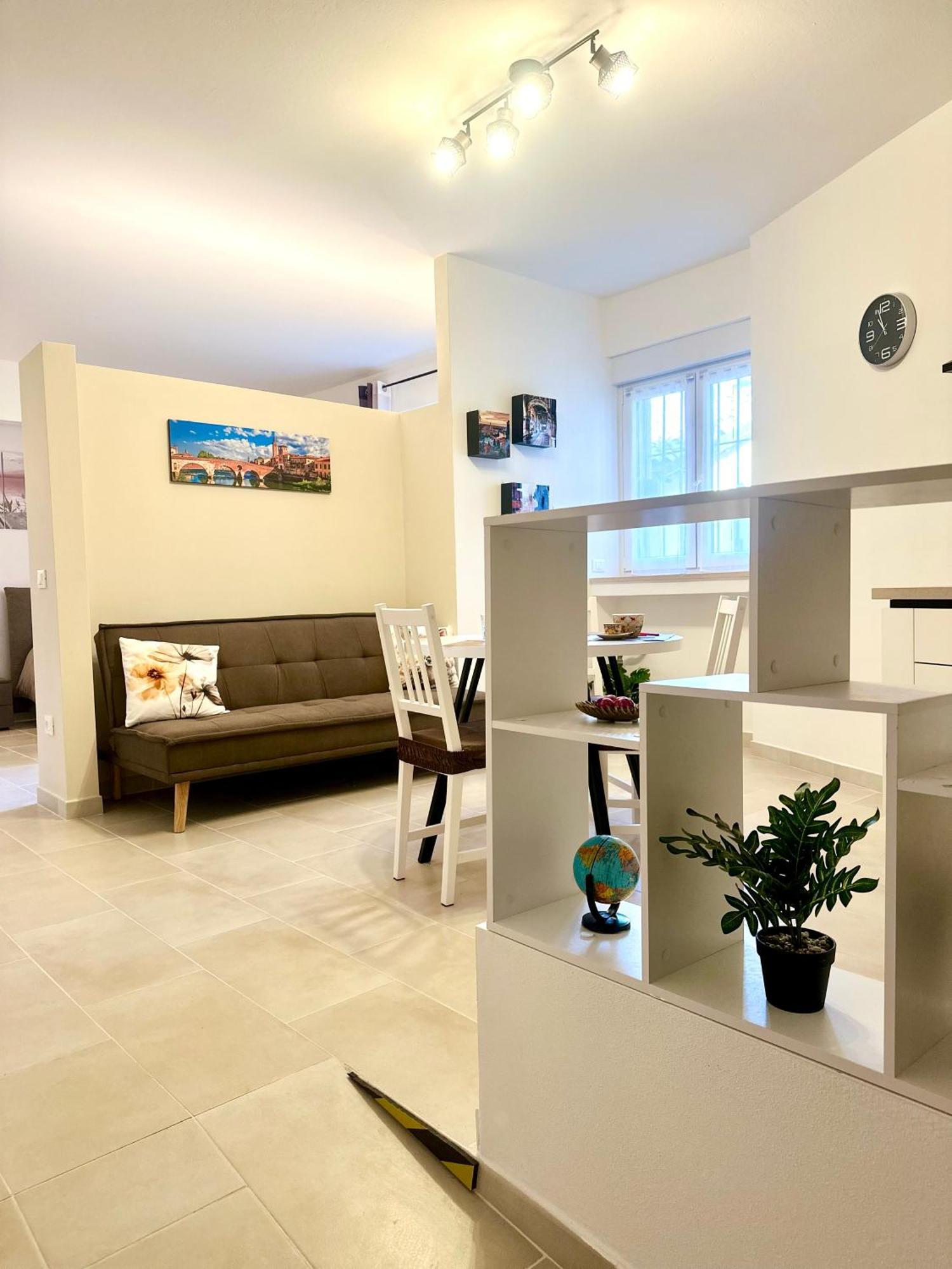 Monica'S Dream Apartment Verona Bagian luar foto